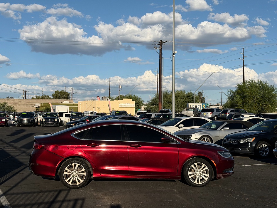 2016 Chrysler 200 Limited in Tucson, AZ — photo 8