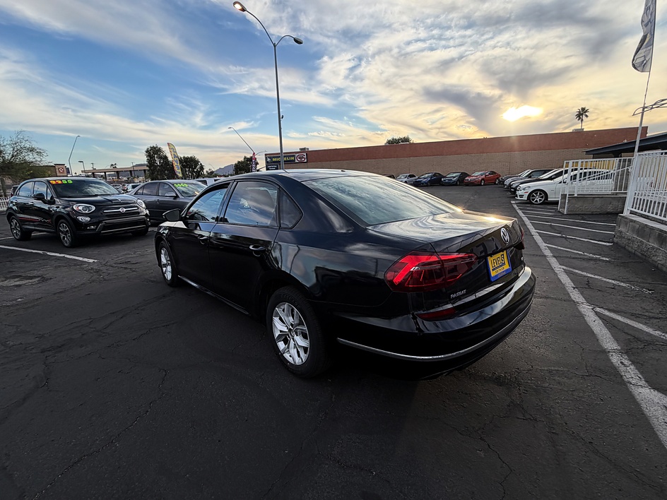2018 Volkswagen Passat 2.0T S in Tucson, AZ — photo 7