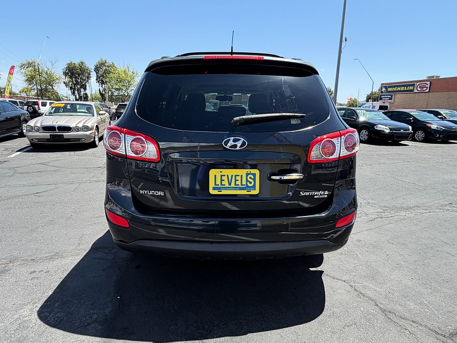 2011 Hyundai Santa Fe Limited in Tucson, AZ — photo 9