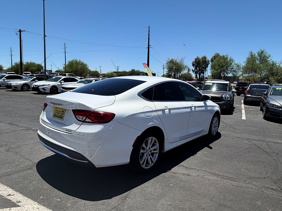 2015 Chrysler 200 Limited in Tucson, AZ — photo 7
