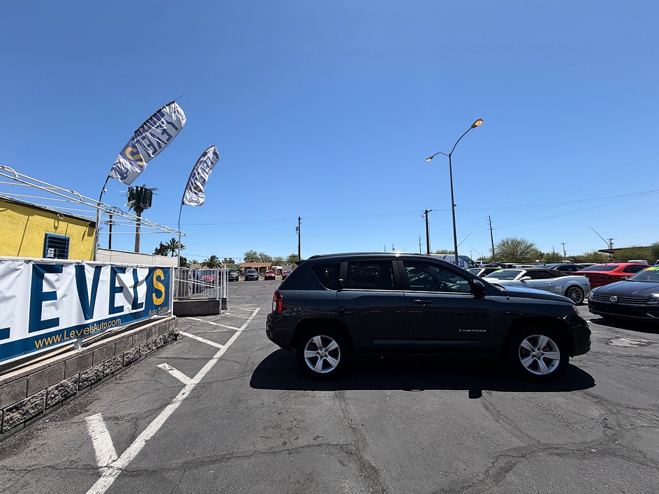 2014 Jeep Compass Sport in Tucson, AZ — photo 9