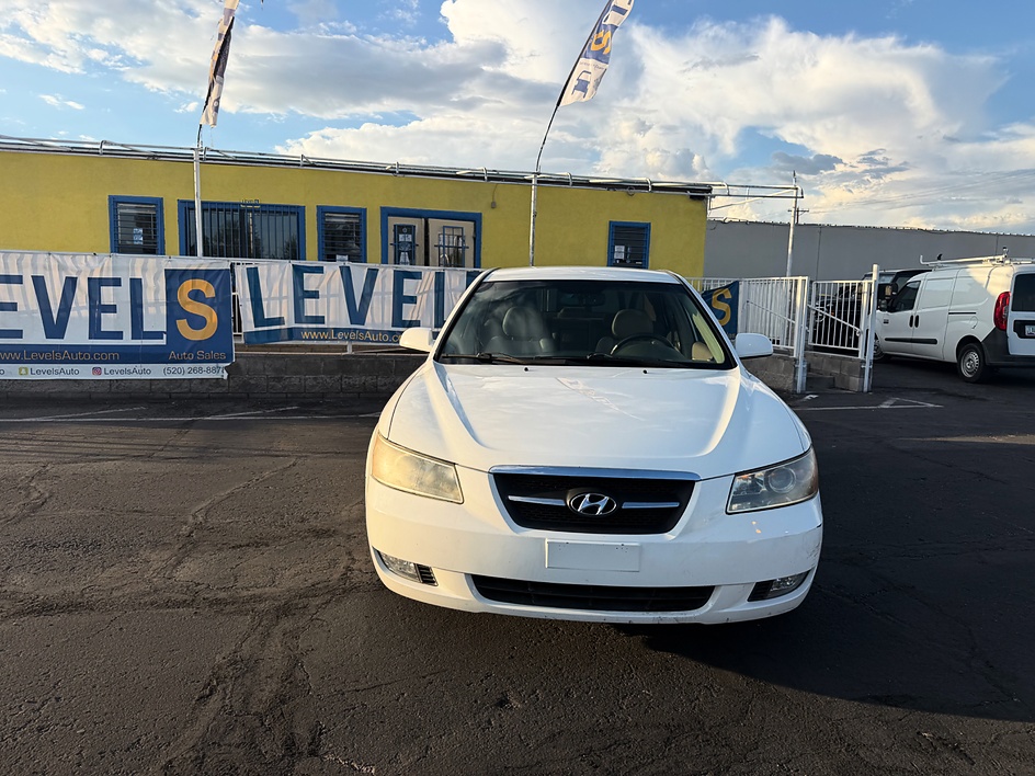 2007 Hyundai Sonata Limited in Tucson, AZ — photo 9