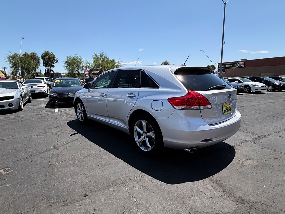 2011 Toyota Venza in Tucson, AZ — photo 3