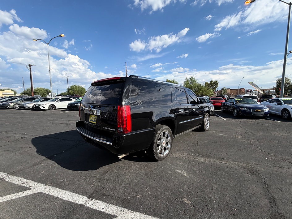 2014 Cadillac Escalade ESV Luxury in Tucson, AZ — photo 3