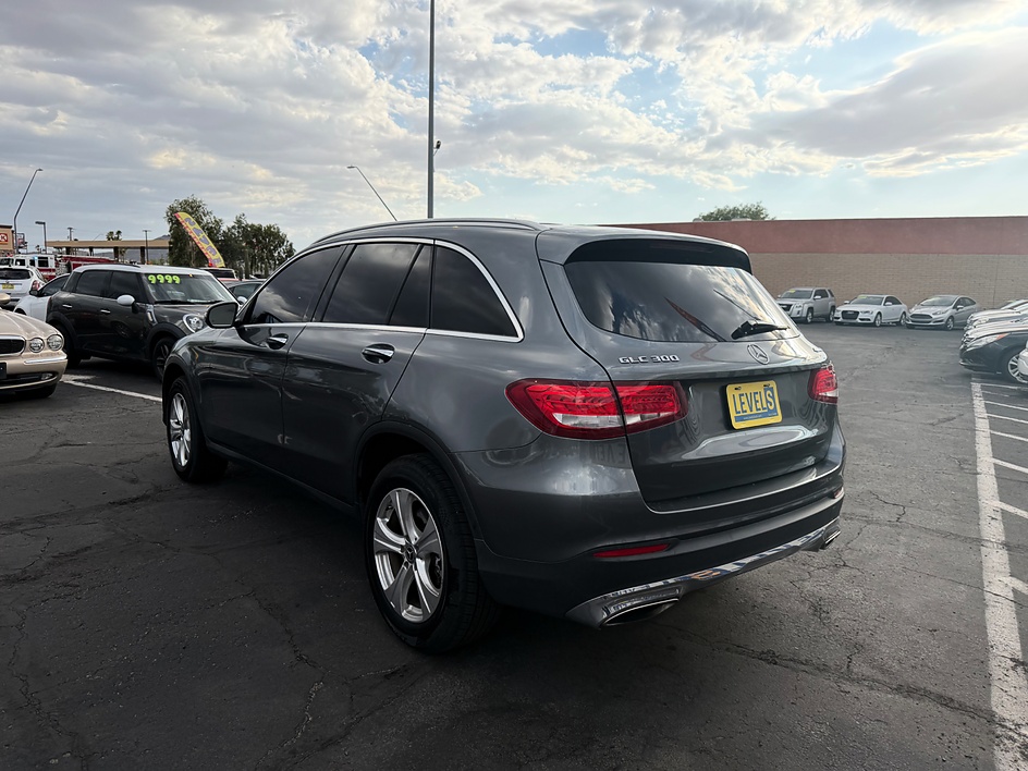 2017 Mercedes-Benz GLC 300 in Tucson, AZ — photo 5