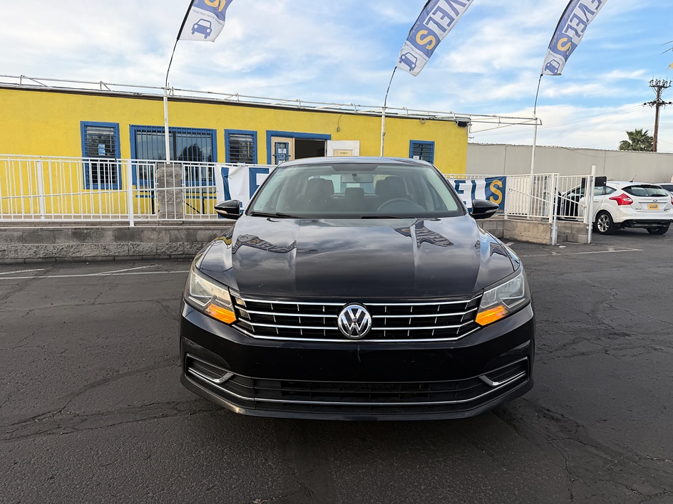 2018 Volkswagen Passat 2.0T S in Tucson, AZ — photo 5