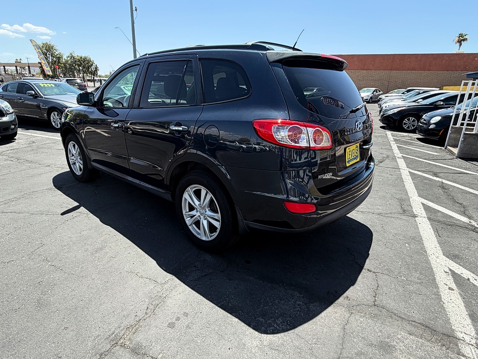 2011 Hyundai Santa Fe Limited in Tucson, AZ — photo 6