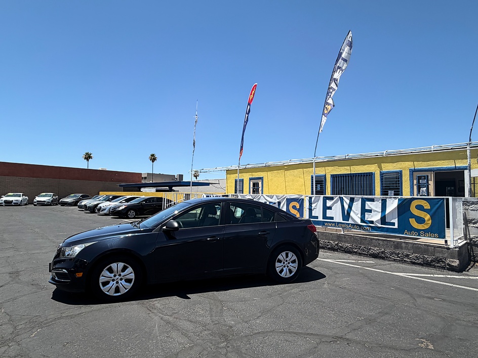 2016 Chevrolet Cruze Limited LS in Tucson, AZ — photo 5