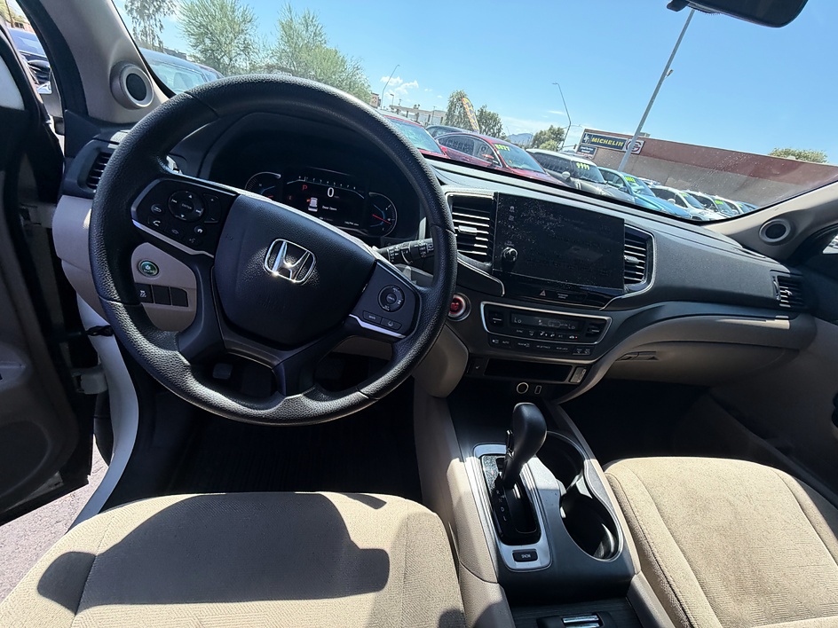 2020 Honda Pilot EX in Tucson, AZ — photo 8