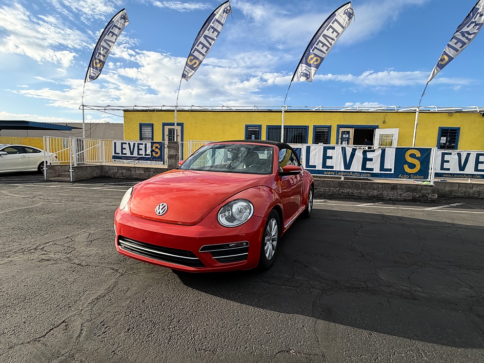 2017 Volkswagen Beetle Convertible 1.8T SEL in Tucson, AZ — photo 10