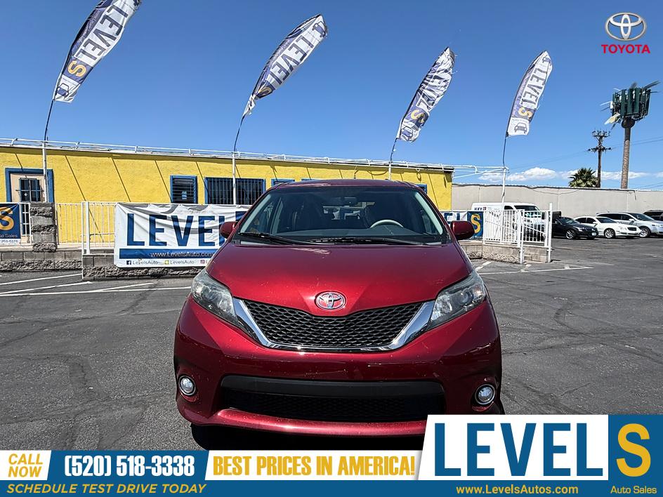 2013 Toyota Sienna SE in Tucson, AZ — photo 11