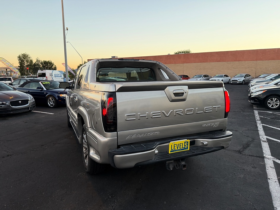 2006 Chevrolet Avalanche Ultimate LX - Rare Truck! in Tucson, AZ — photo 10