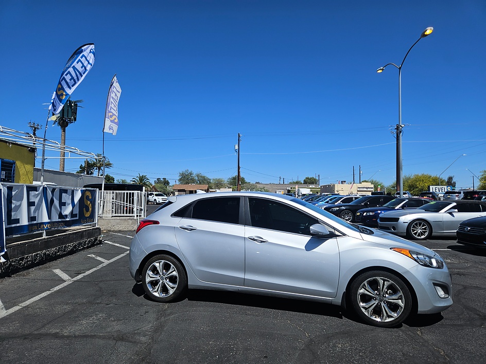2014 Hyundai Elantra GT in Tucson, AZ — photo 9