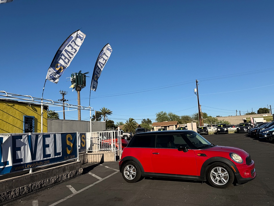 2013 Mini Cooper Hardtop in Tucson, AZ — photo 6