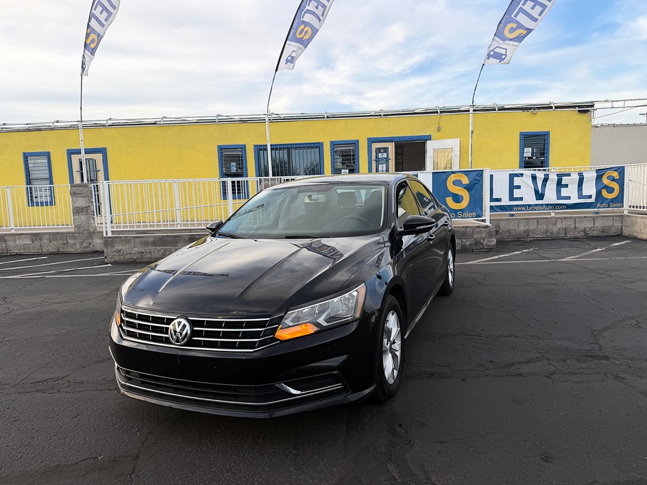 2018 Volkswagen Passat 2.0T S in Tucson, AZ — photo 4