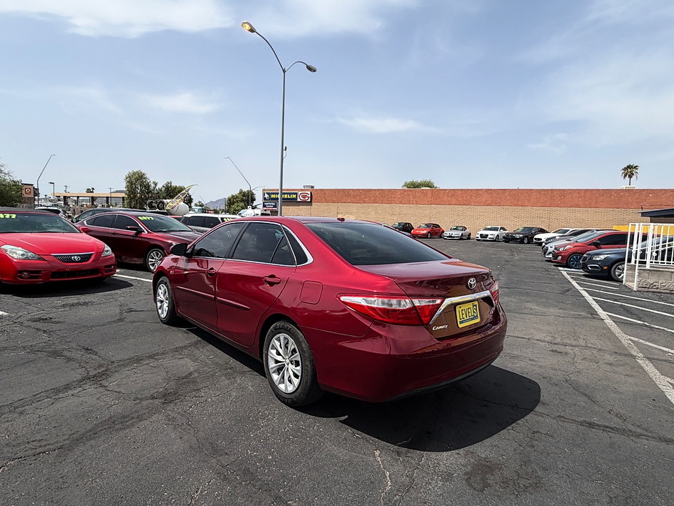 2017 Toyota Camry SE in Tucson, AZ — photo 6