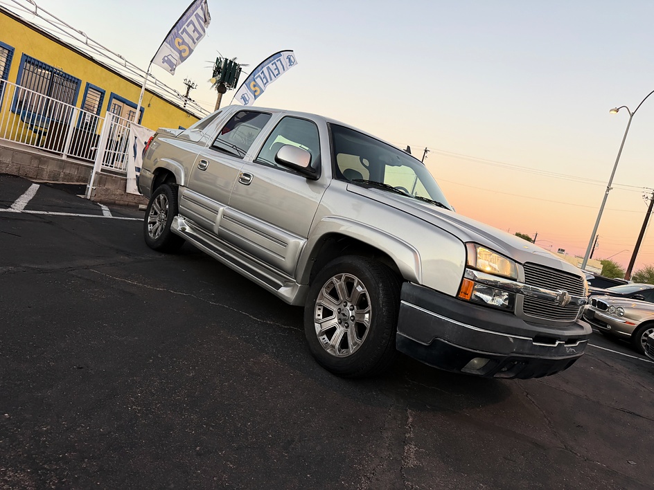 2006 Chevrolet Avalanche Ultimate LX - Rare Truck! in Tucson, AZ — photo 5