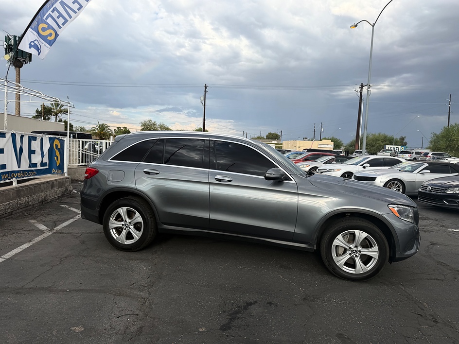 2017 Mercedes-Benz GLC 300 in Tucson, AZ — photo 2
