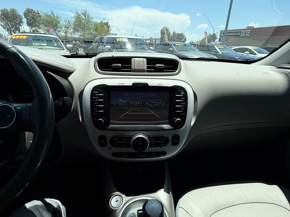 2018 KIA Soul EV EV+ in Tucson, AZ — photo 9
