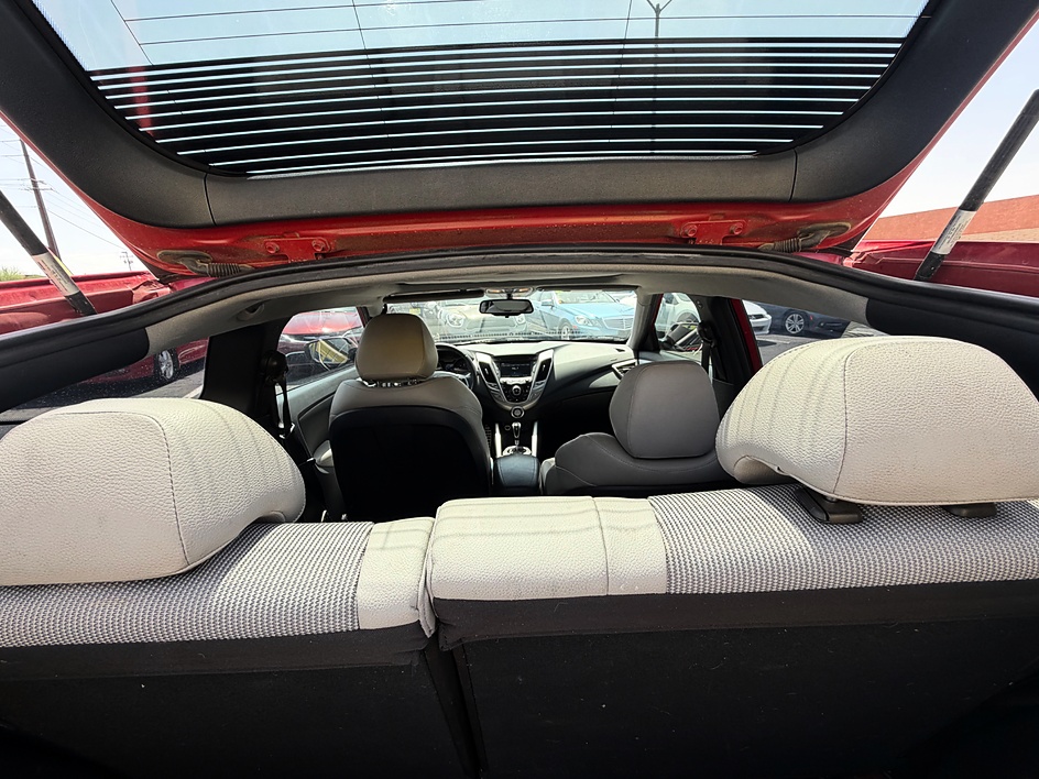 2012 Hyundai Veloster w/Gray Int in Tucson, AZ — photo 9