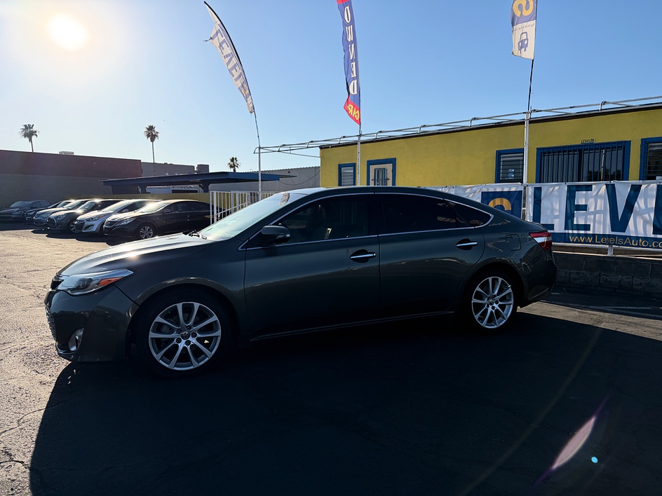2013 Toyota Avalon Limited in Tucson, AZ — photo 7