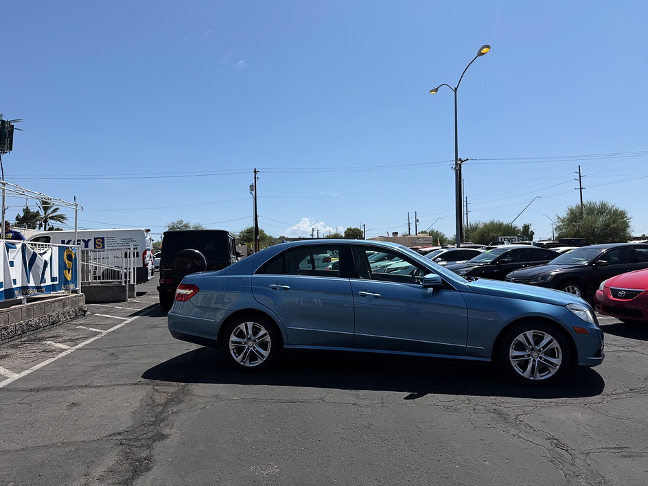 2011 Mercedes-Benz E 350 Luxury in Tucson, AZ — photo 2
