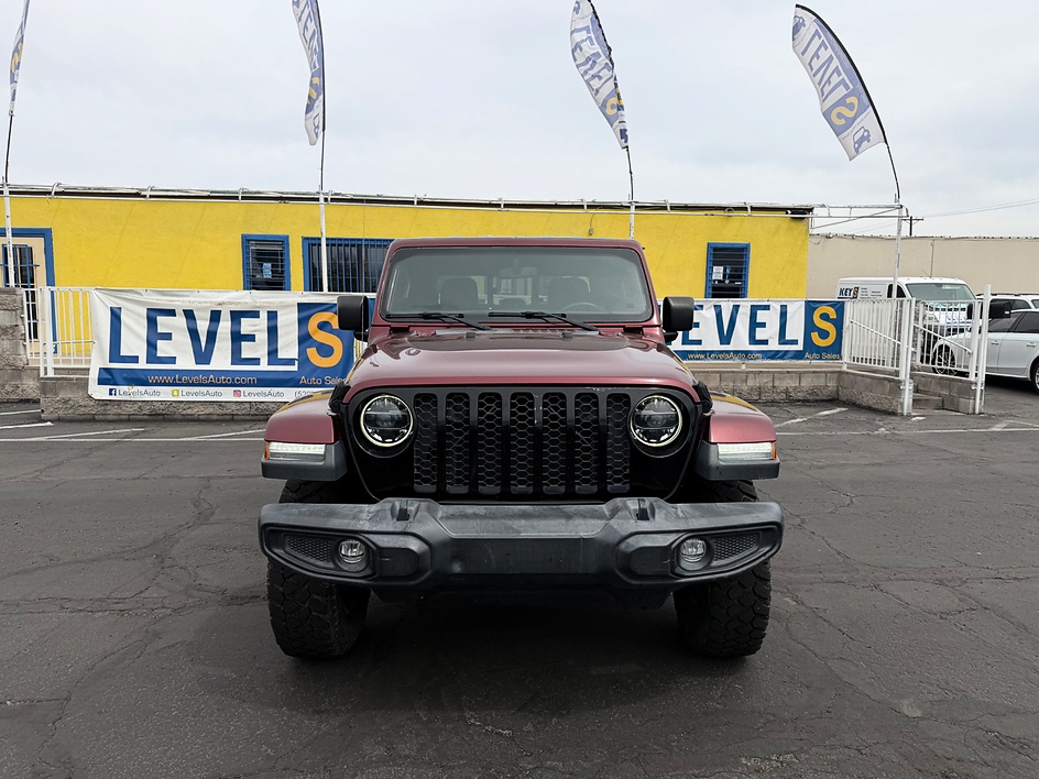 2021 Jeep Gladiator Willys 4WD 25k Miles! in Tucson, AZ — photo 8
