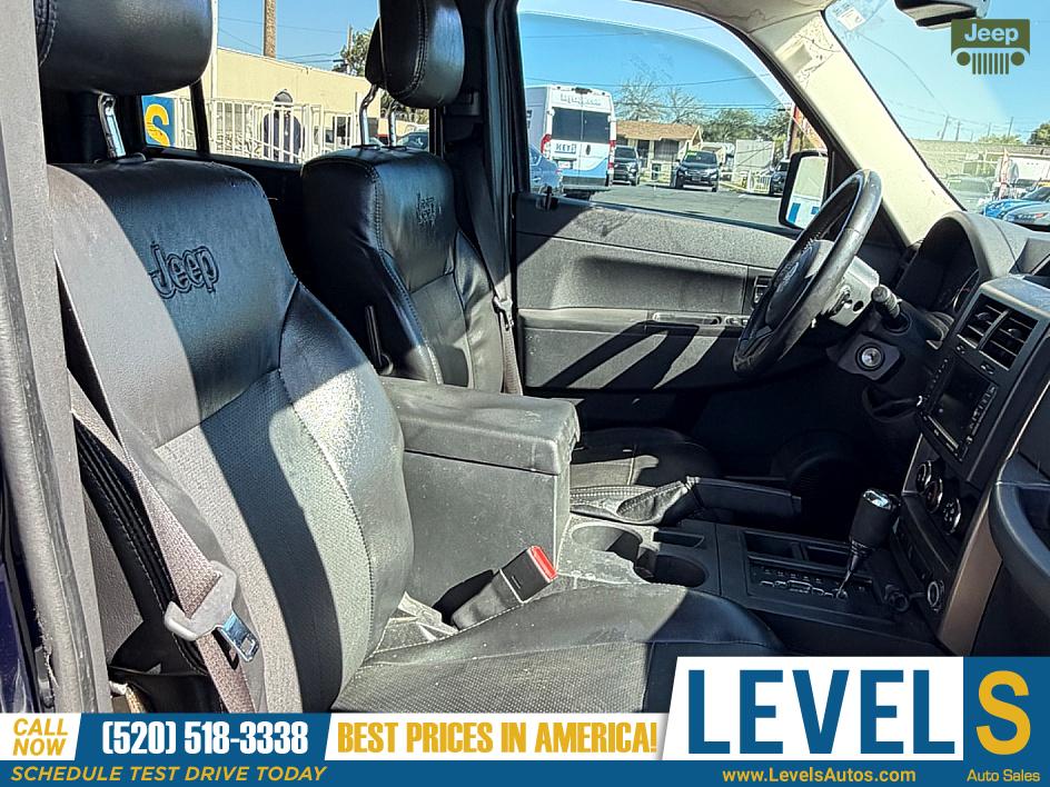 2012 Jeep Liberty Sport Latitude in Tucson, AZ — photo 11