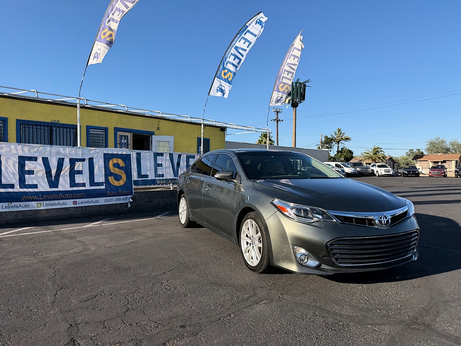 2013 Toyota Avalon Limited in Tucson, AZ — photo 10