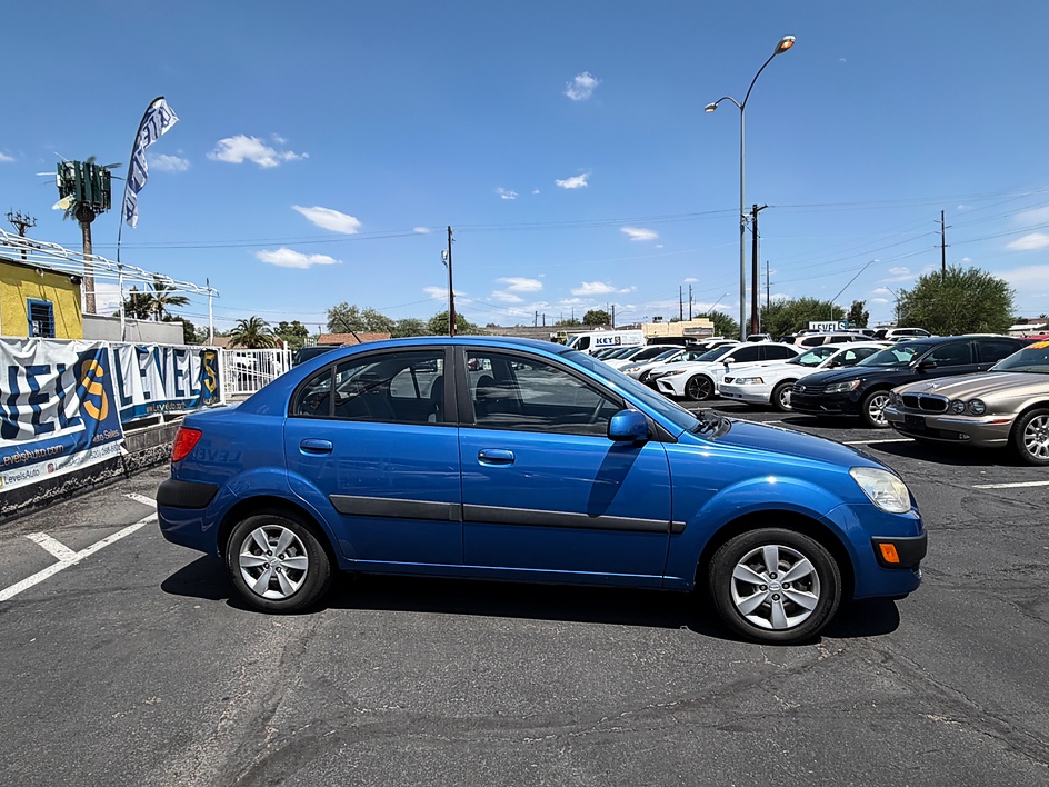 2009 KIA Rio LX in Tucson, AZ — photo 5