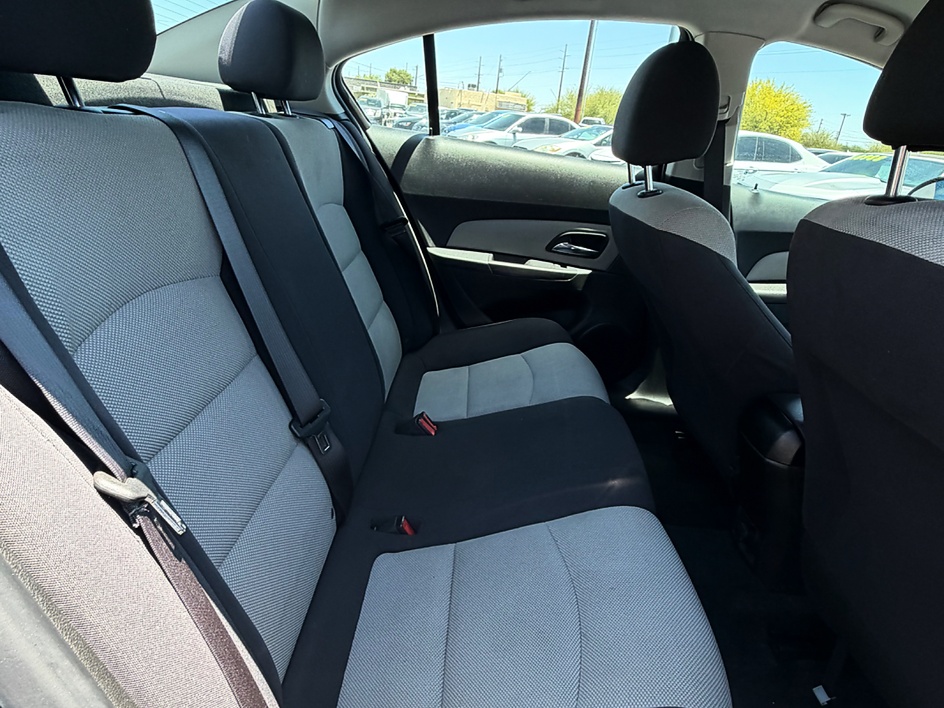 2016 Chevrolet Cruze Limited LS in Tucson, AZ — photo 7