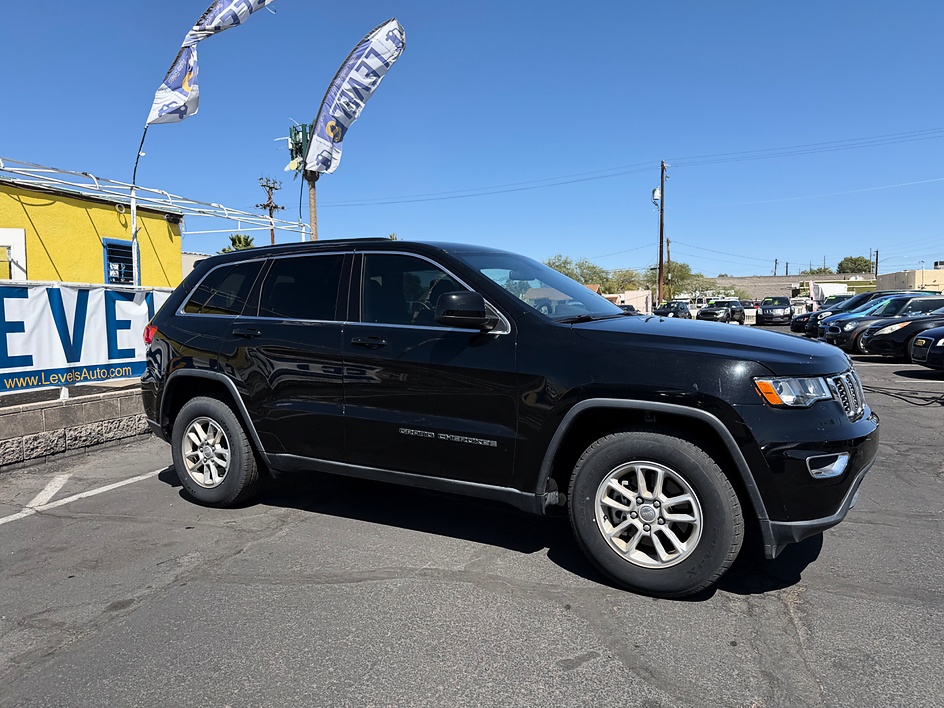 2019 Jeep Grand Cherokee Laredo in Tucson, AZ — photo 9