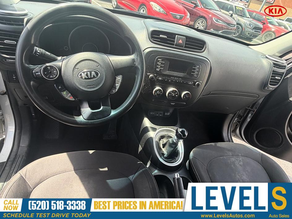 2014 KIA Soul Base in Tucson, AZ — photo 12