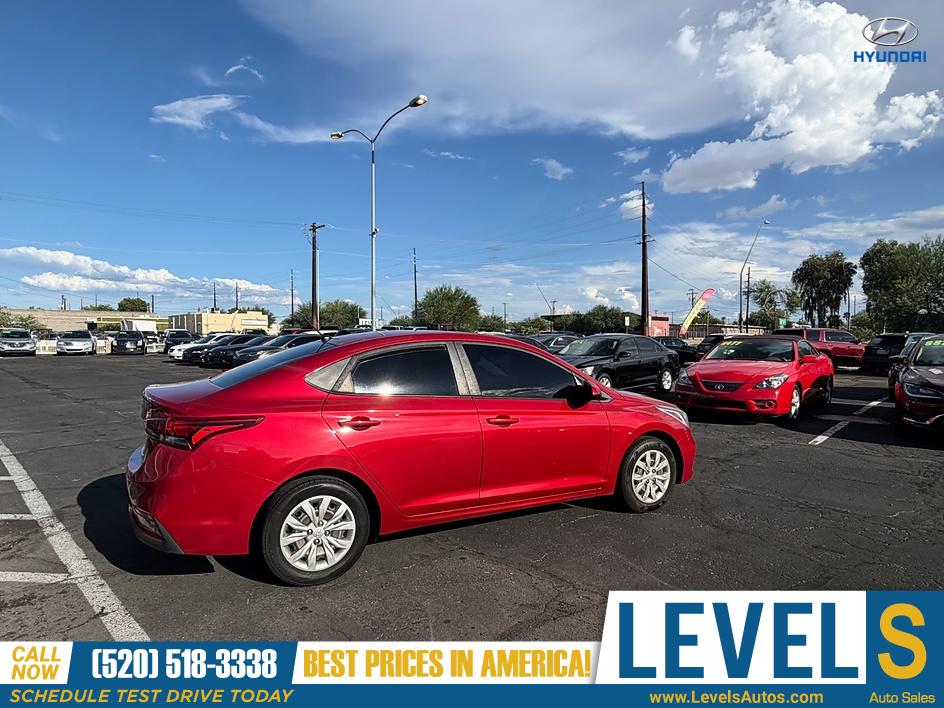 2019 Hyundai Accent SE in Tucson, AZ — photo 4