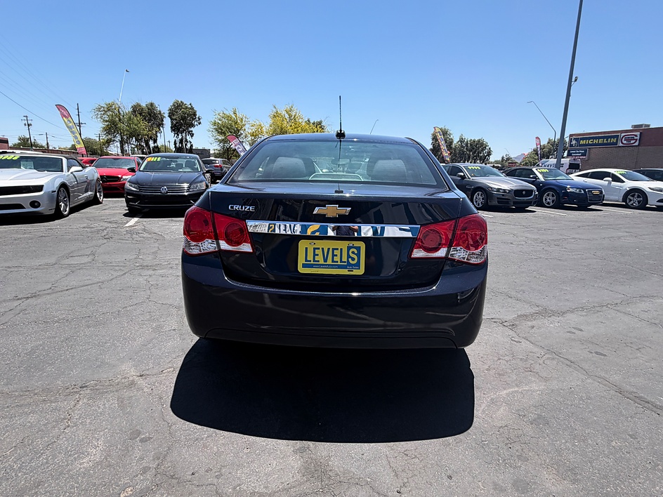 2016 Chevrolet Cruze Limited LS in Tucson, AZ — photo 8