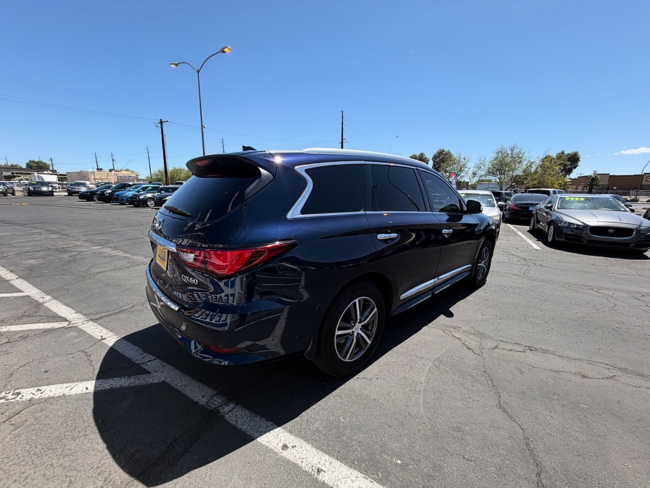 2019 Infiniti QX60 LUXE in Tucson, AZ — photo 5