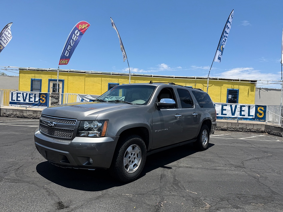 2007 Chevrolet Suburban LTZ 4WD in Tucson, AZ — photo 6
