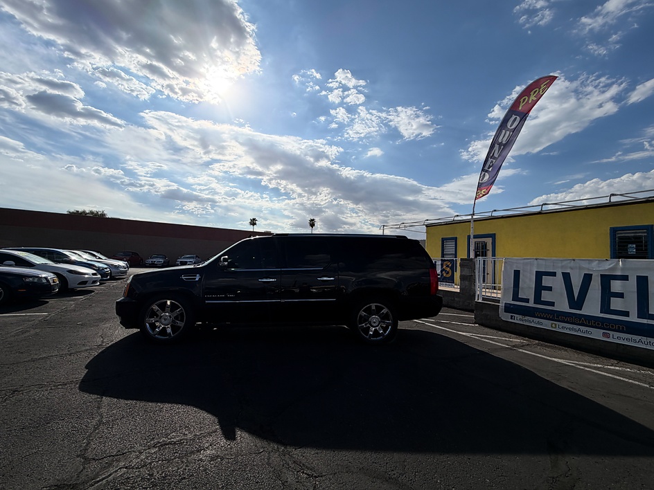 2014 Cadillac Escalade ESV Luxury in Tucson, AZ — photo 6